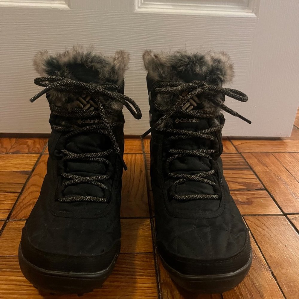 Columbia snow boots